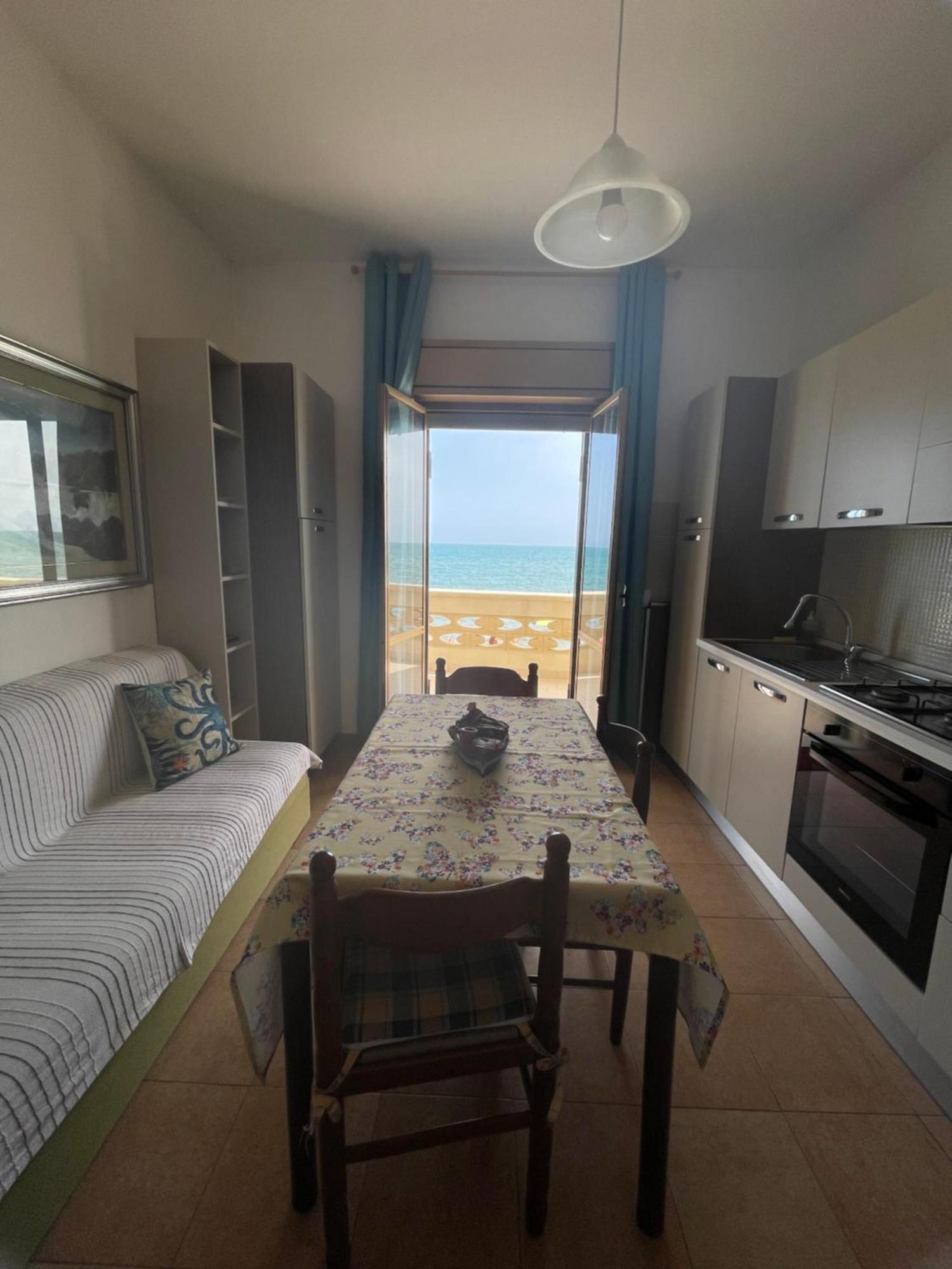 Paradiso Fronte Mare Agnone Bagni Extérieur photo