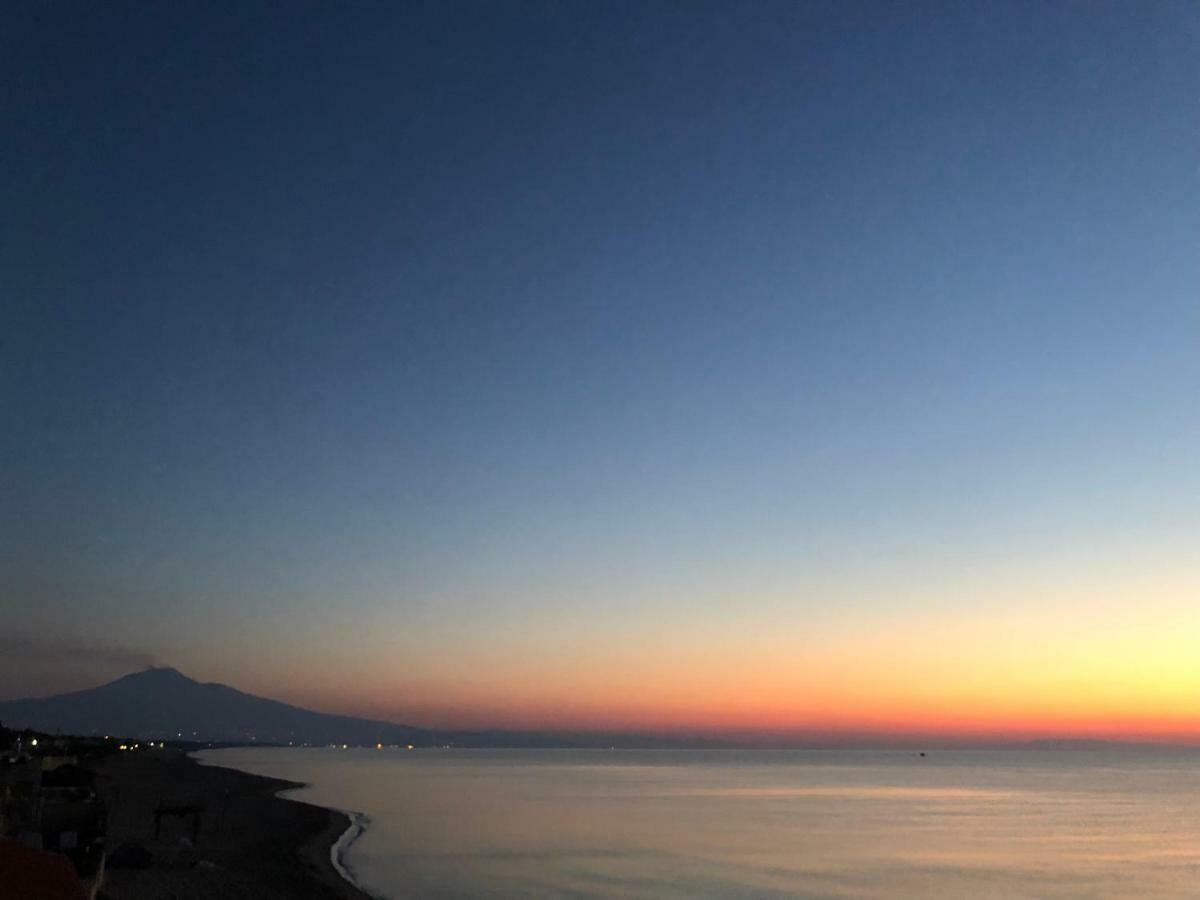 Paradiso Fronte Mare Agnone Bagni Extérieur photo